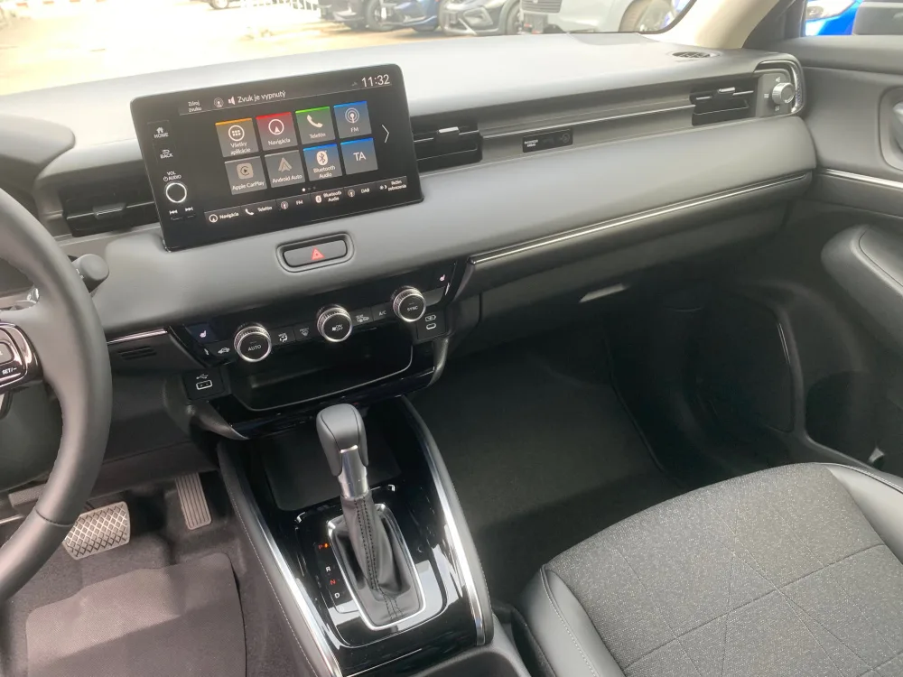 HR-V 1.5 i-MMD HYBRID výbava ADVANCE automat eCVT po Facelifte! - SKLADOM, K ODBERU! AKCIA! HR-V S FINANČNOU ZĽAVOU AŽ 5 020 € s DPH!!! - fotografia 15