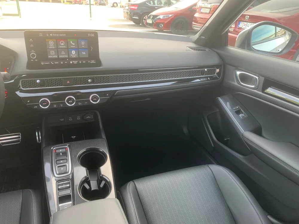 HONDA CIVIC 2.0 I-MMD HYBRID výbava ADVANCE automat 2026 - SKLADOM, K ODBERU !!! AKCIA !!! S FINANČNOU ZĽAVOU AŽ 3 500 € s DPH!!! - fotografia 14