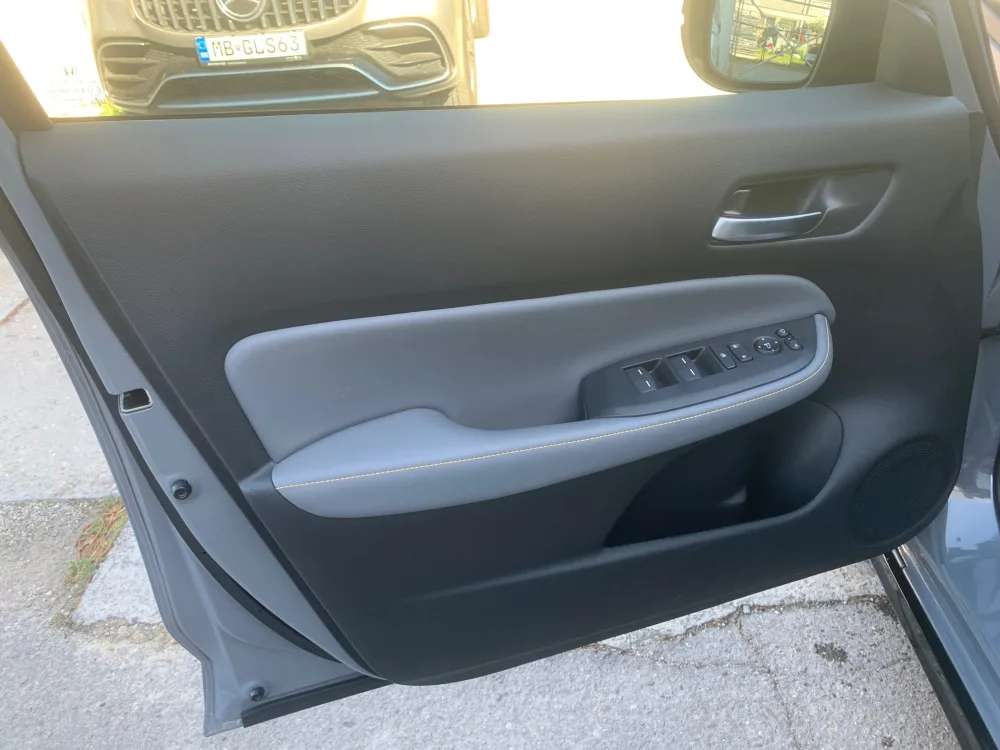 JAZZ 1.5 i-MMD HYBRID výbava ADVANCE SPORT - SKLADOM, K ODBERU !!! AKCIA !!! S FINANČNOU ZĽAVOU AŽ 4 500 € s DPH !!! - fotografia 9