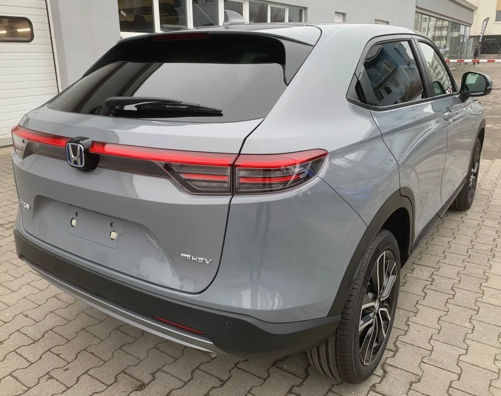 HR-V 1.5 i-MMD HYBRID výbava ELEGANCE automat eCVT po Facelifte!!! - SKLADOM, K ODBERU!!! AKCIA!!! HR-V S FINANČNOU ZĽAVOU AŽ 4 620 € s DPH!!! - fotografia 6