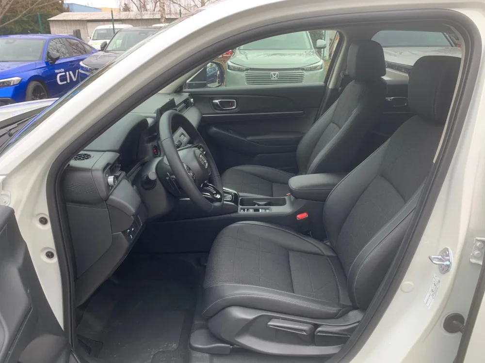HR-V 1.5 i-MMD HYBRID výbava ADVANCE automat eCVT po Facelifte! - SKLADOM, K ODBERU! AKCIA! HR-V S FINANČNOU ZĽAVOU AŽ 4 620 € s DPH !!! - fotografia 14