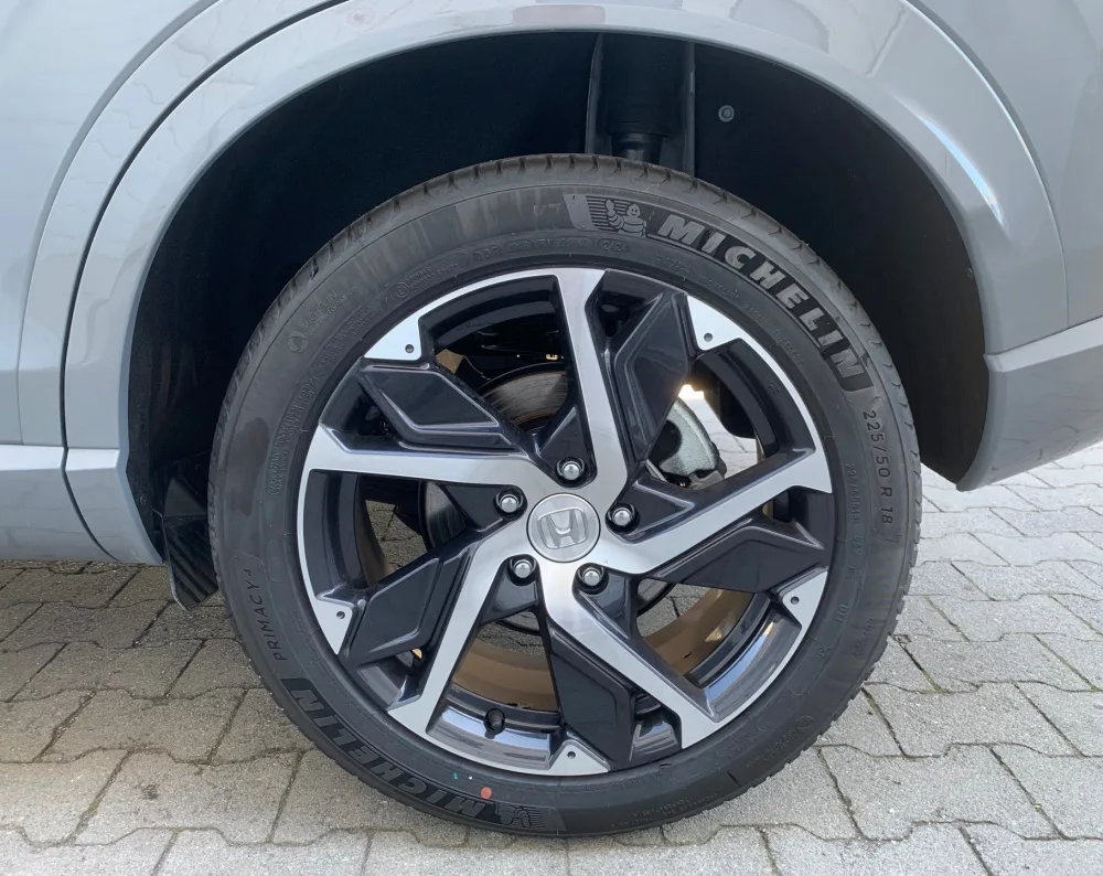 HR-V 1.5 i-MMD HYBRID výbava ADVANCE PLUS automat eCVT po Facelifte! - SKLADOM, K ODBERU!!! AKCIA!!! PREDVÁDZACIE VOZIDLO S FINANČNOU ZĽAVOU AŽ 7 820 € s DPH !!! - fotografia 11