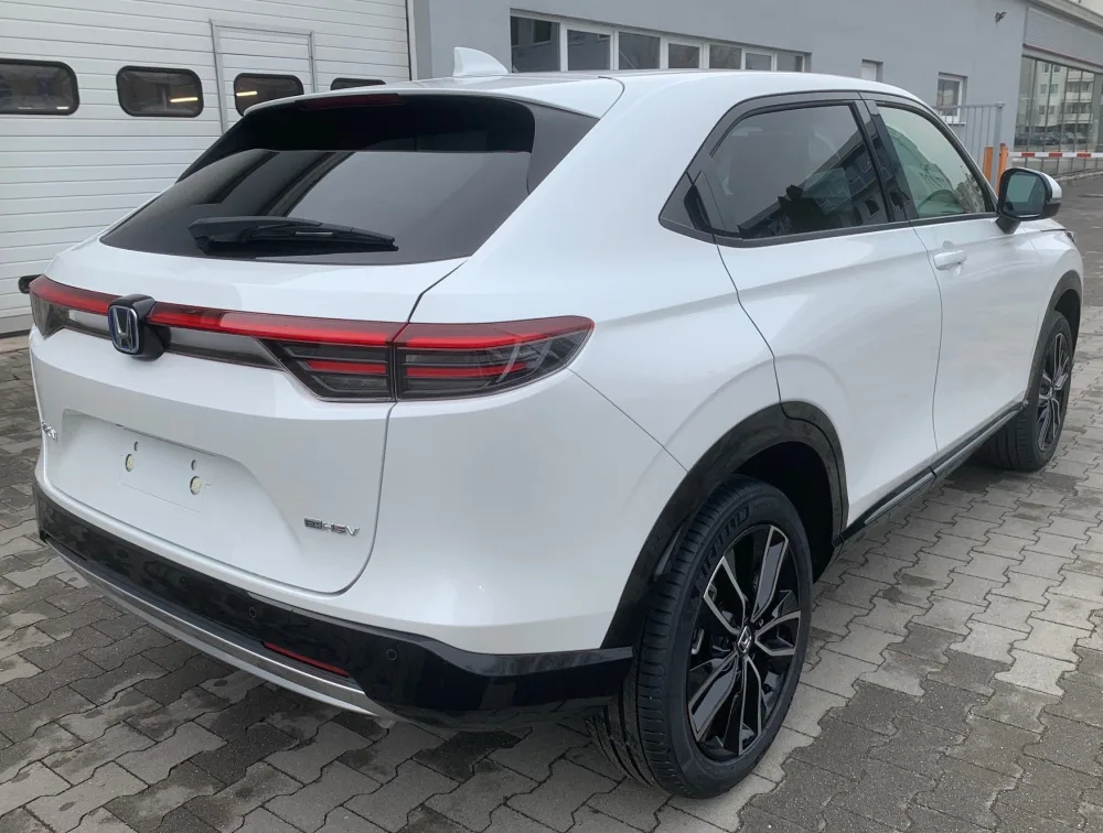 HR-V 1.5 i-MMD HYBRID výbava ADVANCE automat eCVT po Facelifte! - SKLADOM, K ODBERU! AKCIA! HR-V S FINANČNOU ZĽAVOU AŽ 4 620 € s DPH !!! - fotografia 8