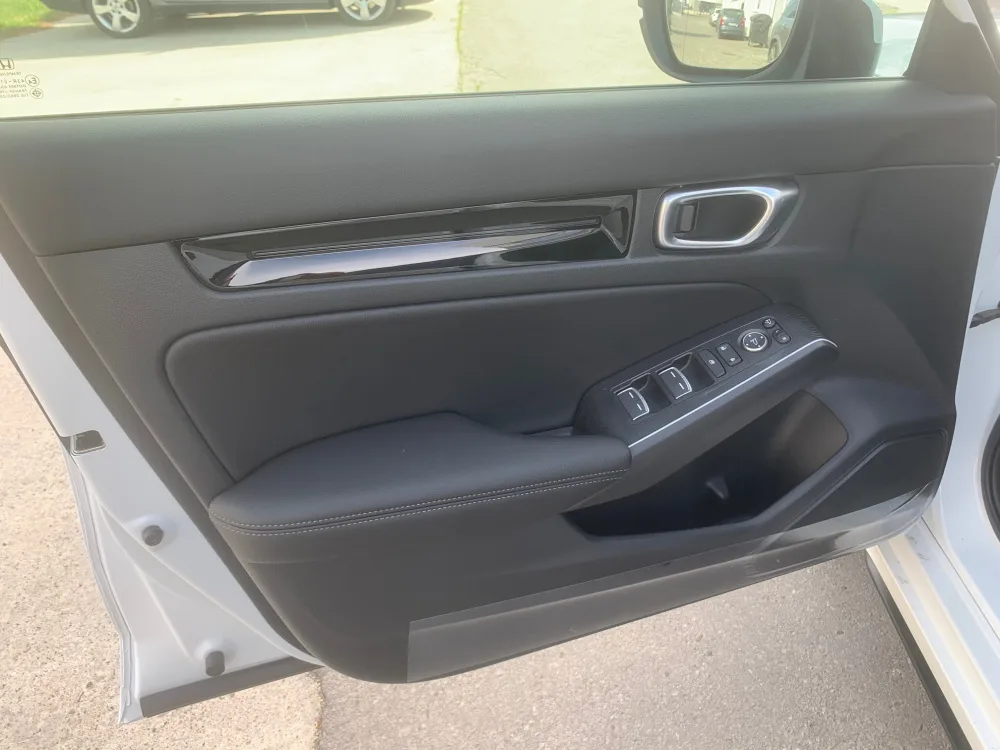 HONDA CIVIC 2.0 I-MMD HYBRID výbava ADVANCE automat 2026 - SKLADOM, K ODBERU !!! AKCIA !!! S FINANČNOU ZĽAVOU AŽ 3 500 € s DPH!!! - fotografia 9