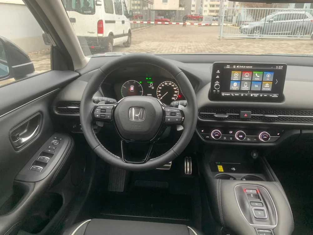 NOVINKA ZR-V 2.0 i-MMD HYBRID výbava SPORT automat 2026 - SKLADOM, K ODBERU !!! AKCIA !!! ZR-V S FINANČNOU ZĽAVOU 5 180 € s DPH !!! - fotografia 15