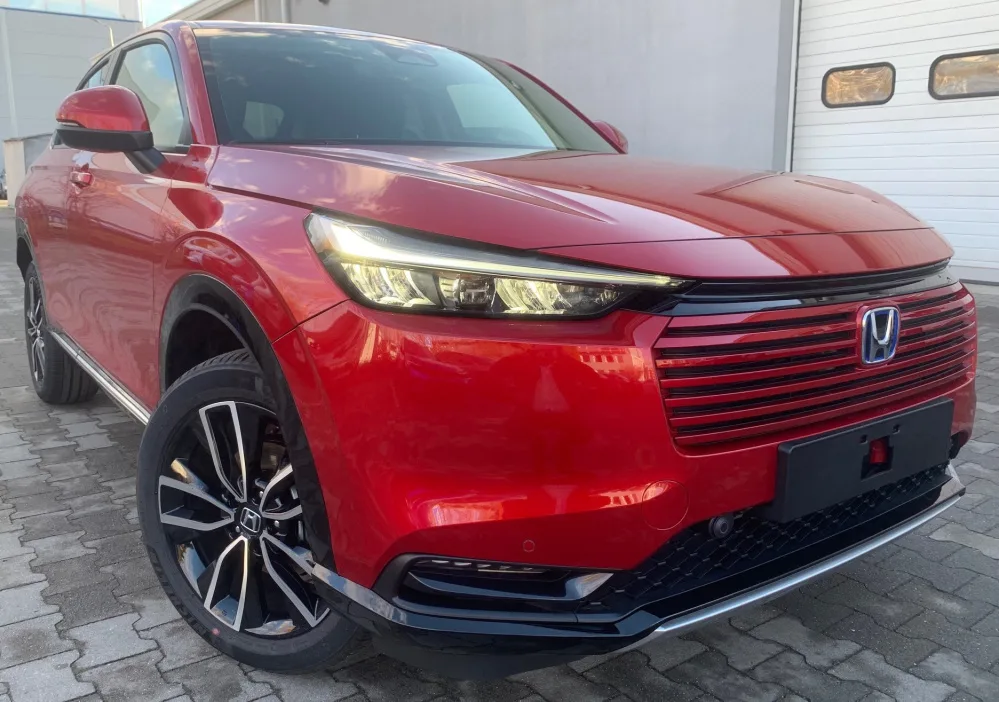HR-V 1.5 i-MMD HYBRID výbava ADVANCE automat eCVT po Facelifte! - SKLADOM, K ODBERU! AKCIA! HR-V S FINANČNOU ZĽAVOU AŽ 4 620 € s DPH!!! - fotografia 1