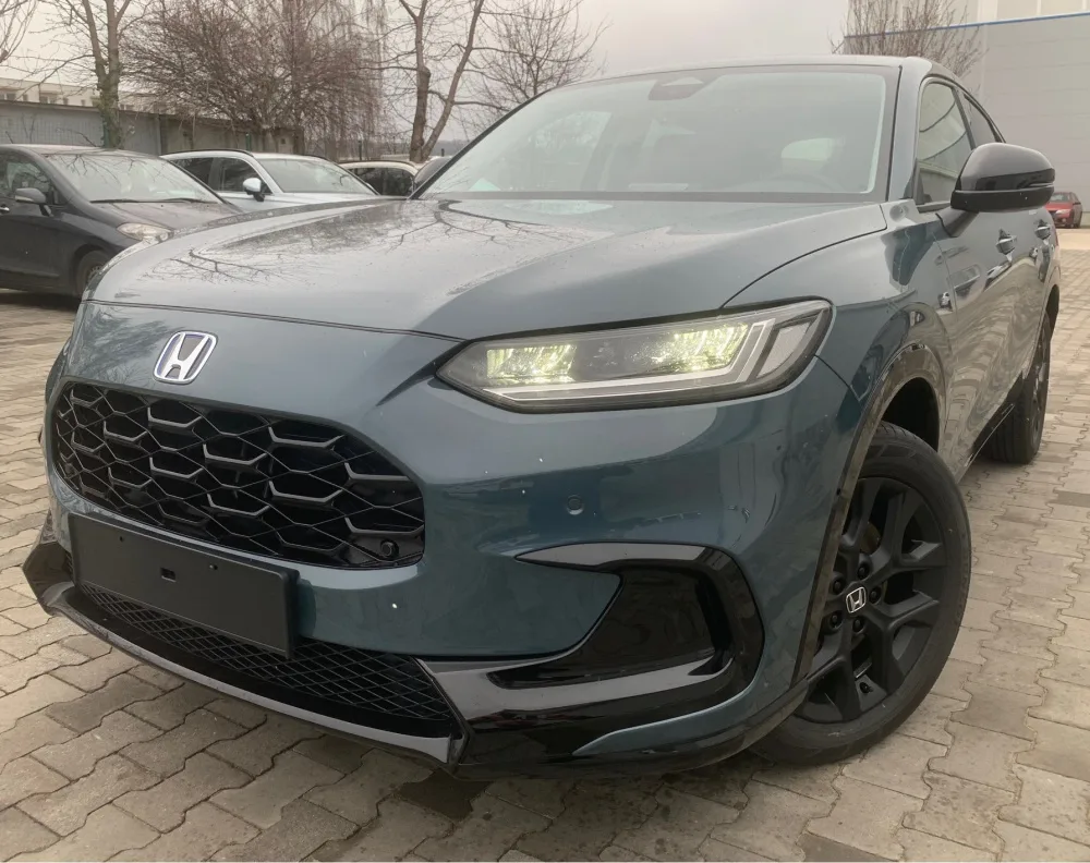 NOVINKA ZR-V 2.0 i-MMD HYBRID výbava SPORT automat 2026 - SKLADOM, K ODBERU !!! AKCIA !!! ZR-V S FINANČNOU ZĽAVOU 5 180 € s DPH !!! - fotografia 1