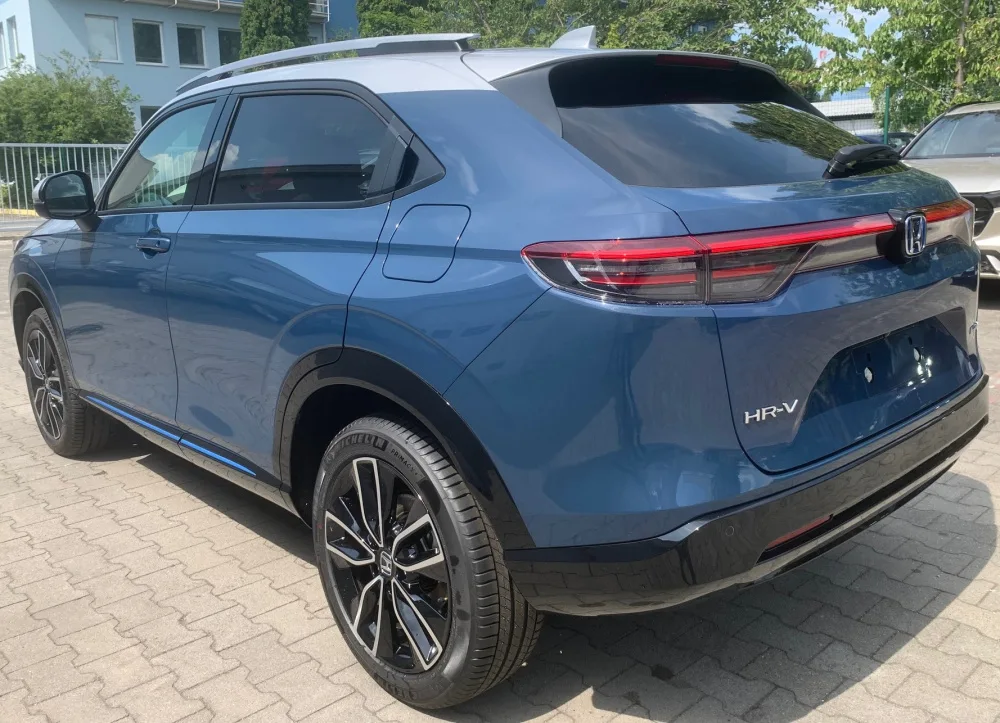 HR-V 1.5 i-MMD HYBRID výbava ADVANCE STYLE automat eCVT po Facelifte! - SKLADOM, K ODBERU! AKCIA! HR-V S FINANČNOU ZĽAVOU AŽ 5 120 € s DPH!!! - fotografia 7
