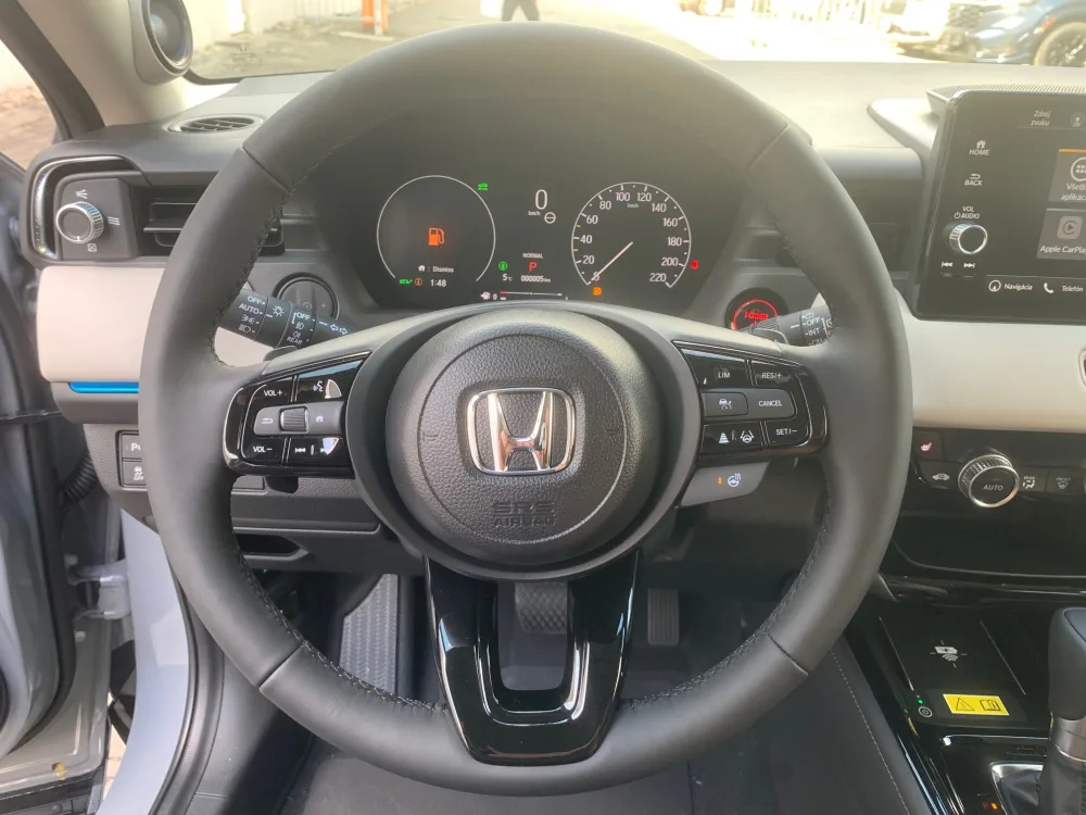 HR-V 1.5 i-MMD HYBRID výbava ADVANCE STYLE automat eCVT po Facelifte!!! - SKLADOM, K ODBERU!!! AKCIA!!! HR-V S FINANČNOU ZĽAVOU AŽ 4 700 € s DPH !!! - fotografia 15