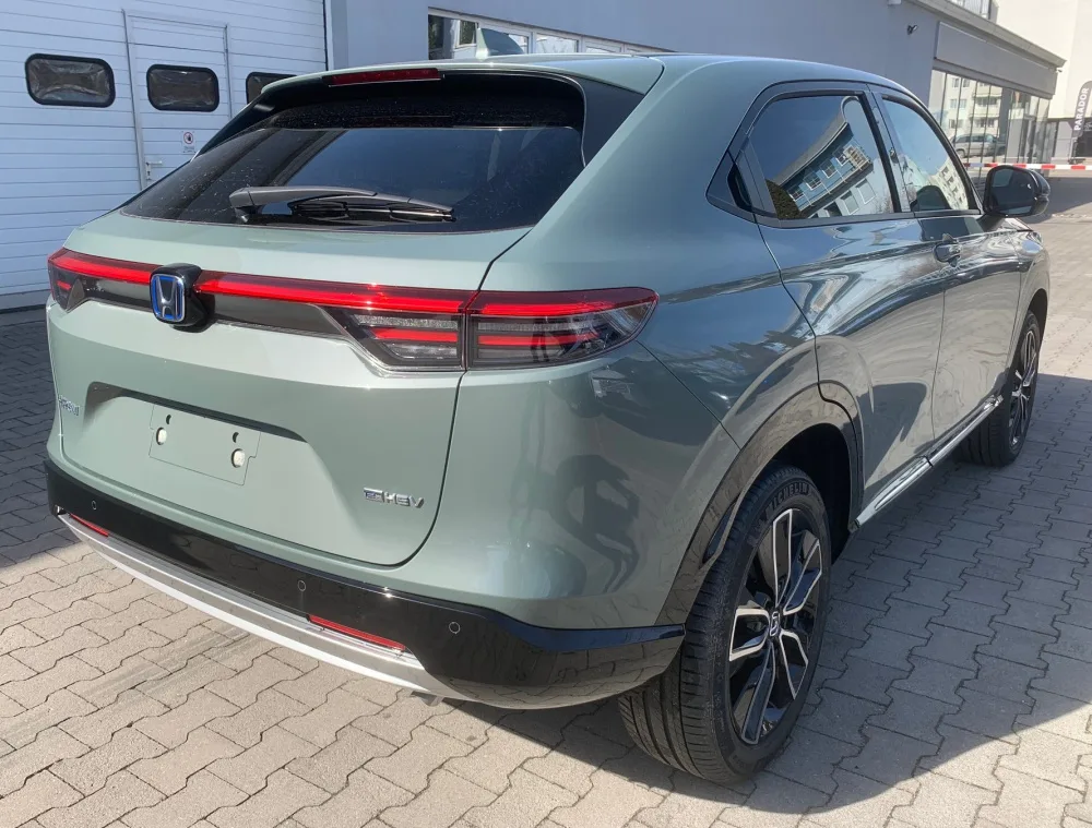 HR-V 1.5 i-MMD HYBRID výbava ELEGANCE automat eCVT po Facelifte!!! - SKLADOM, K ODBERU!!! AKCIA!!! HR-V S FINANČNOU ZĽAVOU AŽ 4 300 € s DPH!!! - fotografia 7