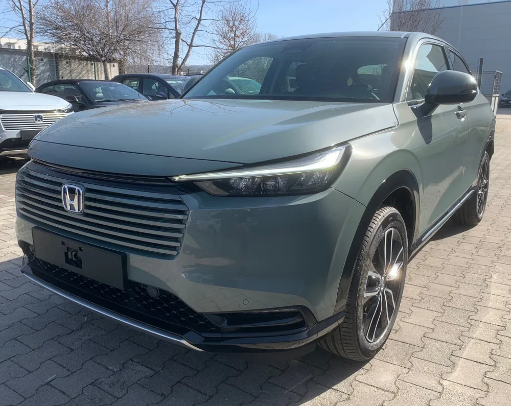 HR-V 1.5 i-MMD HYBRID výbava ELEGANCE automat eCVT po Facelifte!!! - SKLADOM, K ODBERU!!! AKCIA!!! HR-V S FINANČNOU ZĽAVOU AŽ 4 300 € s DPH!!! - fotografia 9