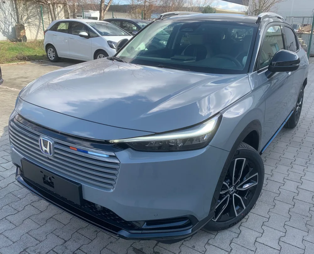 HR-V 1.5 i-MMD HYBRID výbava ADVANCE STYLE automat eCVT po Facelifte!!! - SKLADOM, K ODBERU!!! AKCIA!!! HR-V S FINANČNOU ZĽAVOU AŽ 4 700 € s DPH !!! - fotografia 10