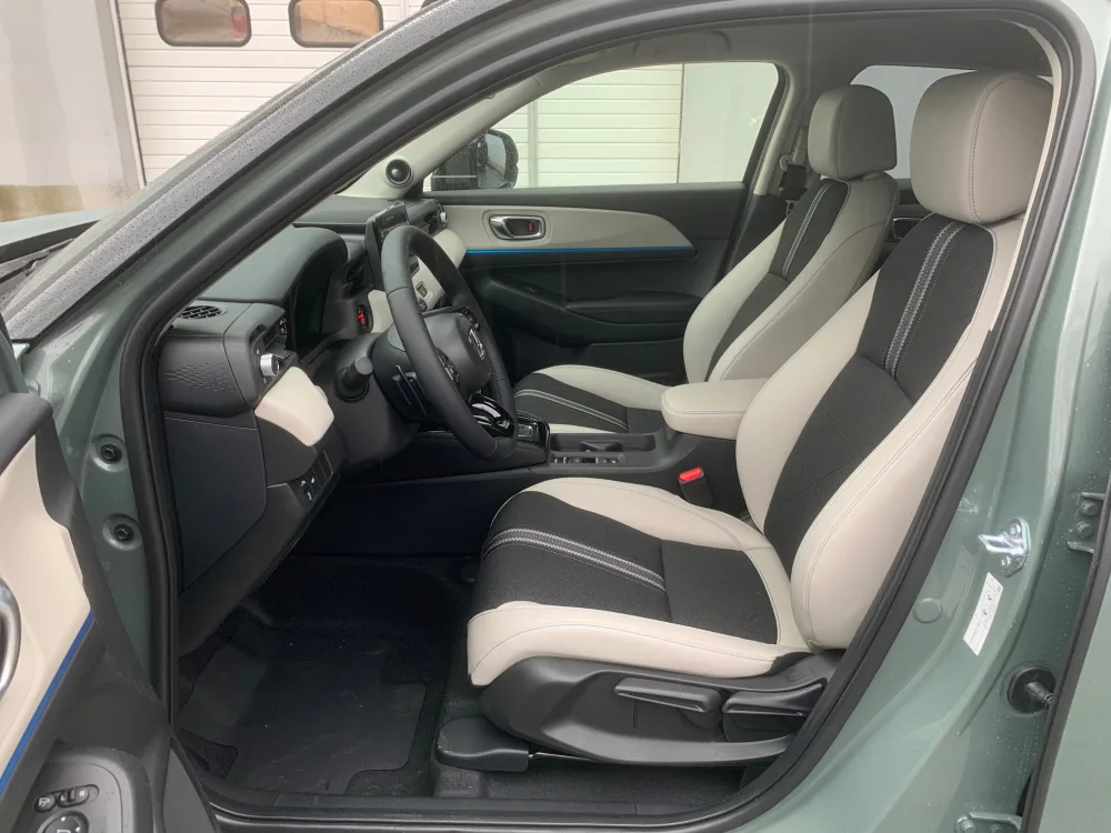 HR-V 1.5 i-MMD HYBRID výbava ADVANCE STYLE automat eCVT po Facelifte!!! - SKLADOM, K ODBERU!!! AKCIA!!! HR-V S FINANČNOU ZĽAVOU AŽ 4 700 € s DPH!!! - fotografia 13