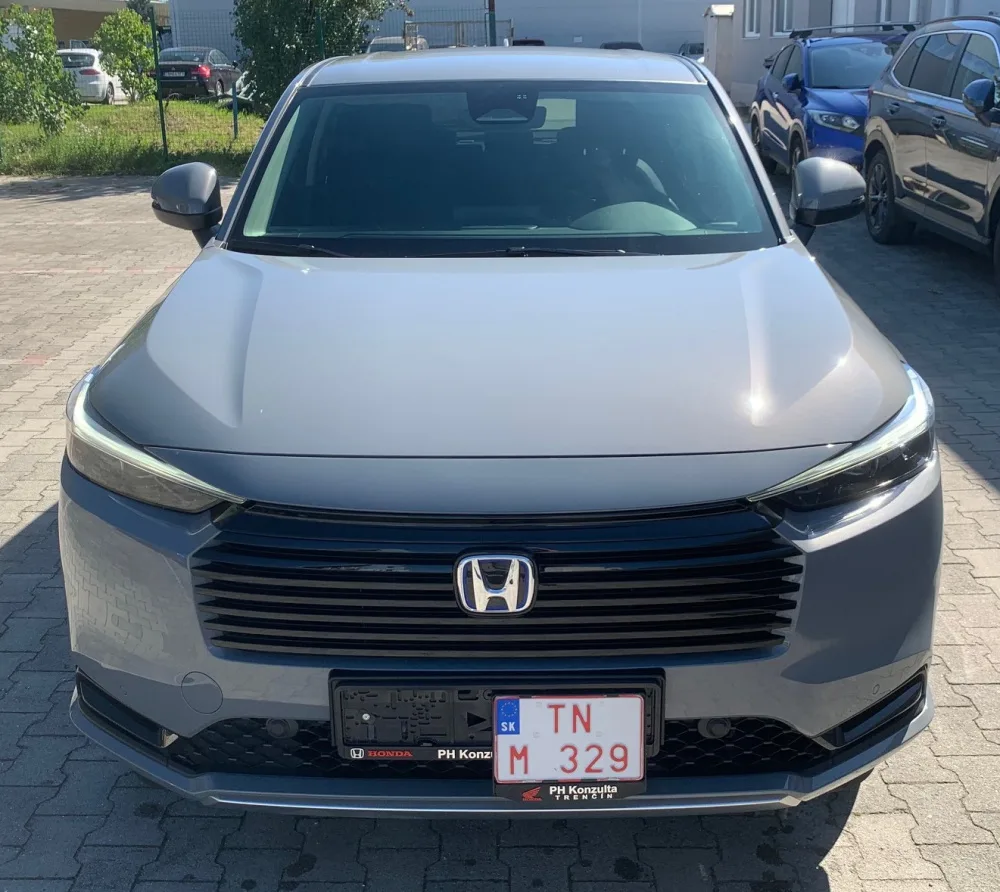 HR-V 1.5 i-MMD HYBRID výbava ADVANCE PLUS automat eCVT po Facelifte! - SKLADOM, K ODBERU!!! AKCIA!!! PREDVÁDZACIE VOZIDLO S FINANČNOU ZĽAVOU AŽ 7 820 € s DPH !!! - fotografia 4