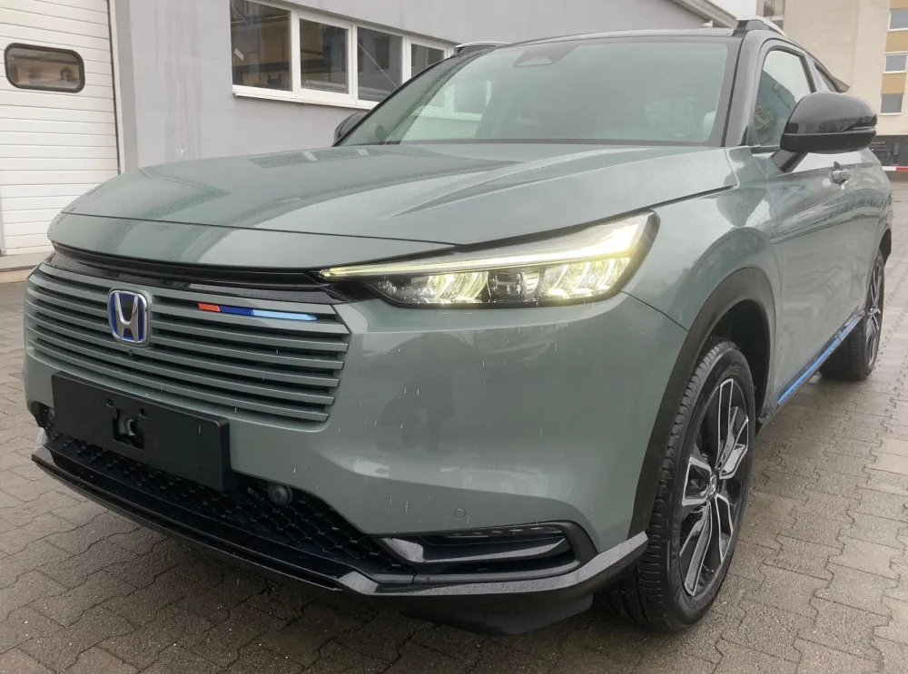 HR-V 1.5 i-MMD HYBRID výbava ADVANCE STYLE automat eCVT po Facelifte!!! - SKLADOM, K ODBERU!!! AKCIA!!! HR-V S FINANČNOU ZĽAVOU AŽ 4 700 € s DPH!!! - fotografia 9