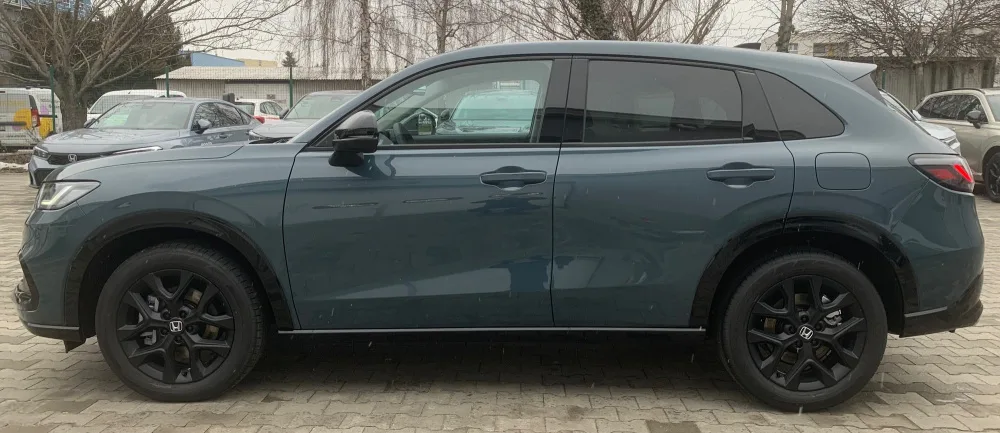 NOVINKA ZR-V 2.0 i-MMD HYBRID výbava SPORT automat 2026 - SKLADOM, K ODBERU !!! AKCIA !!! ZR-V S FINANČNOU ZĽAVOU 5 180 € s DPH !!! - fotografia 4