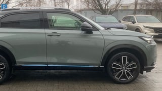 HR-V 1.5 i-MMD HYBRID výbava ADVANCE STYLE automat eCVT po Facelifte!!! - SKLADOM, K ODBERU!!! AKCIA!!! HR-V S FINANČNOU ZĽAVOU AŽ 4 700 € s DPH!!! - náhľad 4