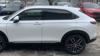 HR-V 1.5 i-MMD HYBRID výbava ADVANCE automat eCVT po Facelifte! - SKLADOM, K ODBERU! AKCIA! HR-V S FINANČNOU ZĽAVOU AŽ 4 620 € s DPH !!! - náhľad 5