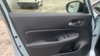 JAZZ 1.5 i-MMD HYBRID výbava CROSSTAR ADVANCE - SKLADOM, K ODBERU!!! AKCIA!!! S FINANČNOU ZĽAVOU AŽ 4 700 € s DPH!!! - náhľad 12