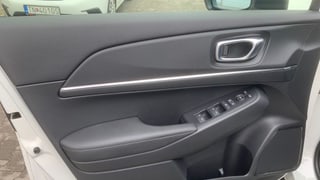 HR-V 1.5 i-MMD HYBRID výbava ADVANCE automat eCVT po Facelifte! - SKLADOM, K ODBERU! AKCIA! HR-V S FINANČNOU ZĽAVOU AŽ 4 620 € s DPH !!! - náhľad 13