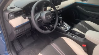 HR-V 1.5 i-MMD HYBRID výbava ADVANCE STYLE automat eCVT po Facelifte! - SKLADOM, K ODBERU! AKCIA! HR-V S FINANČNOU ZĽAVOU AŽ 5 120 € s DPH!!! - náhľad 13