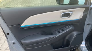 HR-V 1.5 i-MMD HYBRID výbava ADVANCE STYLE automat eCVT po Facelifte!!! - SKLADOM, K ODBERU!!! AKCIA!!! HR-V S FINANČNOU ZĽAVOU AŽ 4 700 € s DPH !!! - náhľad 13