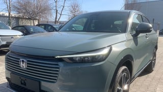 HR-V 1.5 i-MMD HYBRID výbava ELEGANCE automat eCVT po Facelifte!!! - SKLADOM, K ODBERU!!! AKCIA!!! HR-V S FINANČNOU ZĽAVOU AŽ 4 300 € s DPH!!! - náhľad 9