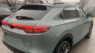 HR-V 1.5 i-MMD HYBRID výbava ADVANCE STYLE automat eCVT po Facelifte!!! - SKLADOM, K ODBERU!!! AKCIA!!! HR-V S FINANČNOU ZĽAVOU AŽ 4 700 € s DPH!!! - náhľad 7