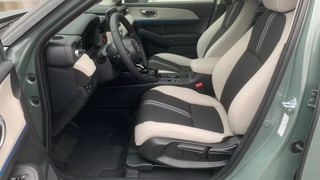 HR-V 1.5 i-MMD HYBRID výbava ADVANCE STYLE automat eCVT po Facelifte!!! - SKLADOM, K ODBERU!!! AKCIA!!! HR-V S FINANČNOU ZĽAVOU AŽ 4 700 € s DPH!!! - náhľad 13