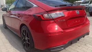 HONDA CIVIC 2.0 I-MMD HYBRID výbava ADVANCE automat - SKLADOM, K ODBERU !!! AKCIA !!! S FINANČNOU ZĽAVOU AŽ 8 000 € s DPH!!! POSLEDNÝ KUS V UVEDENEJ AKČNEJ CENE!!! - náhľad 10