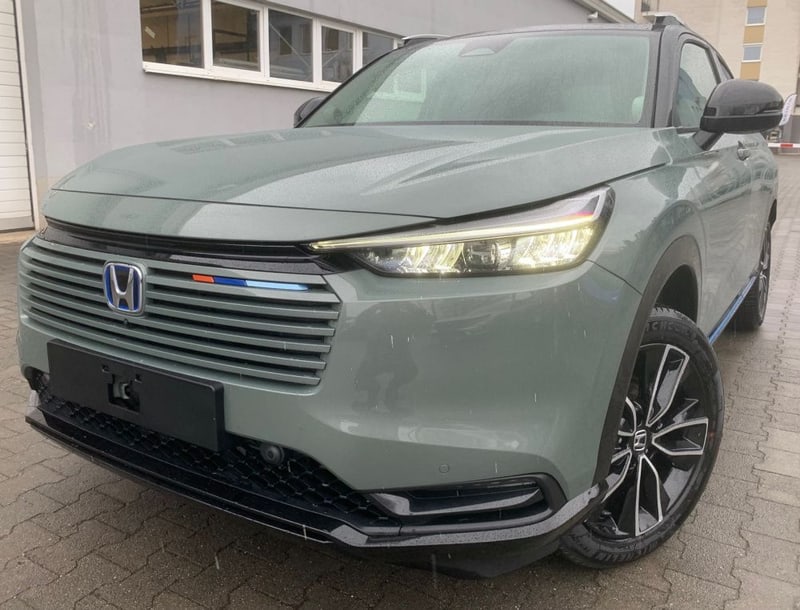 HR-V 1.5 i-MMD HYBRID výbava ADVANCE STYLE automat eCVT po Facelifte!!! - SKLADOM, K ODBERU!!! AKCIA!!! HR-V S FINANČNOU ZĽAVOU AŽ 4 700 € s DPH!!!